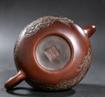 Qinzhou Nixing Pottery · Dragon‑Phoenix All‑Relief Teapot - ภาพ 4