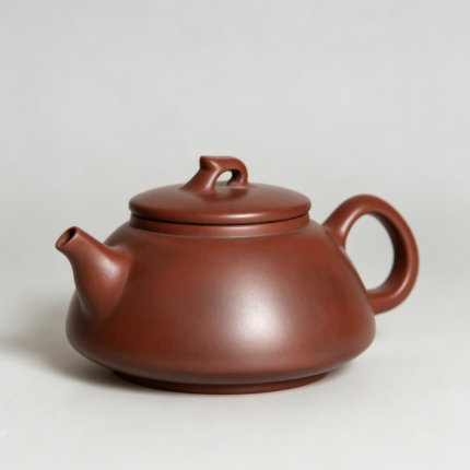 Ruyi‑Knob Nixing Clay Teapot | Handmade Qinzhou Pottery